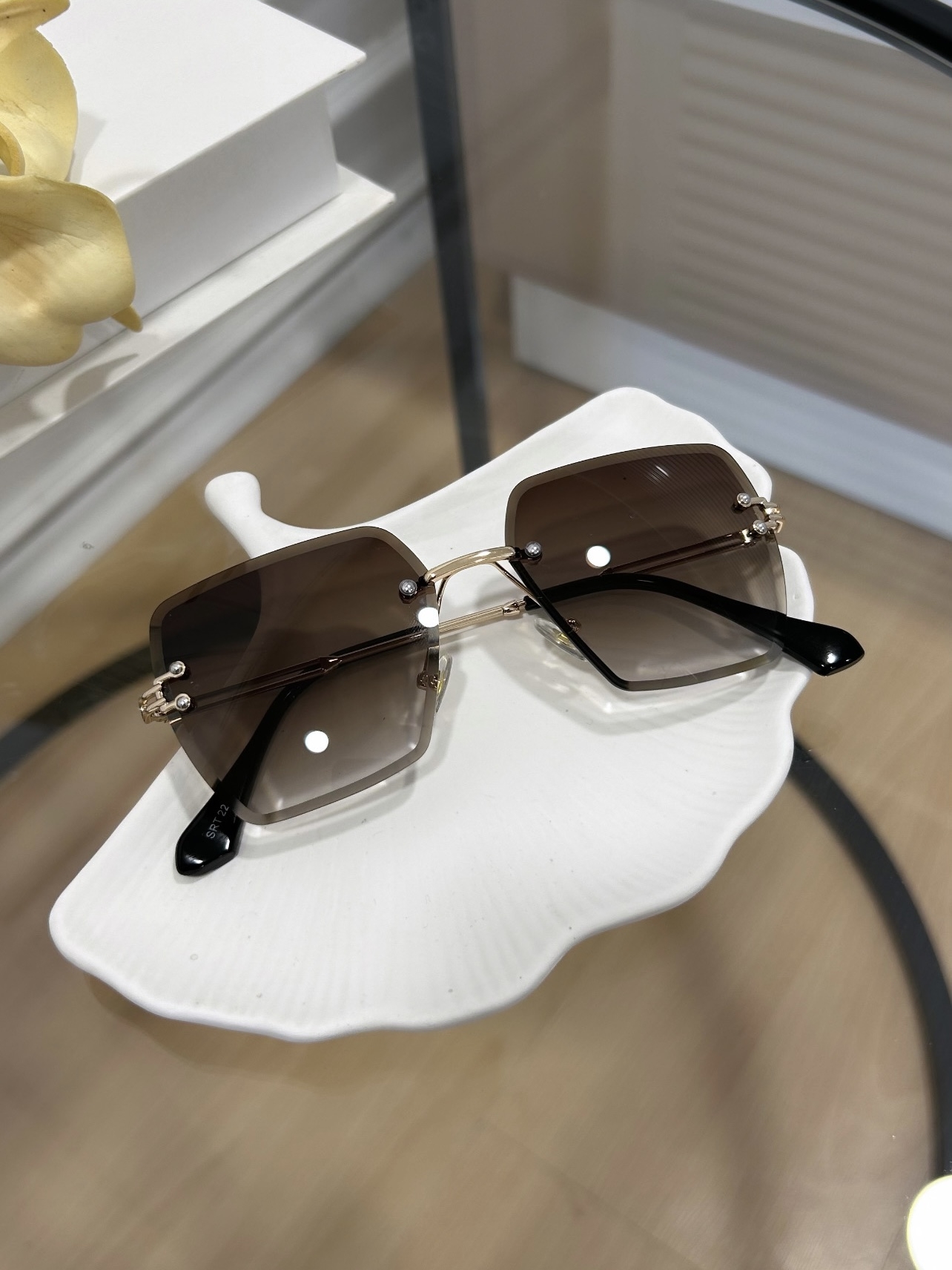 Kare Kristal Kesim Güneş Gözlüğü Kahve