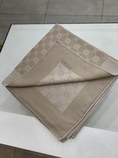 Aker Monogram Eşarp