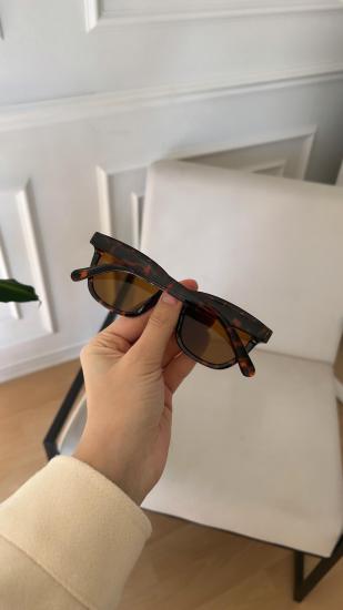 Kemik Çerçeve Oval Güneş Gözlüğü