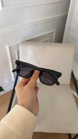 Kemik Çerçeve Oval Güneş Gözlüğü