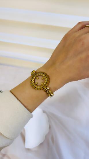 Çeyreklik Kelepçe Bileklik