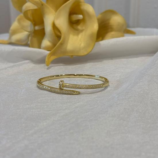 Gold Çivi Model Taşlı Kelepçe
