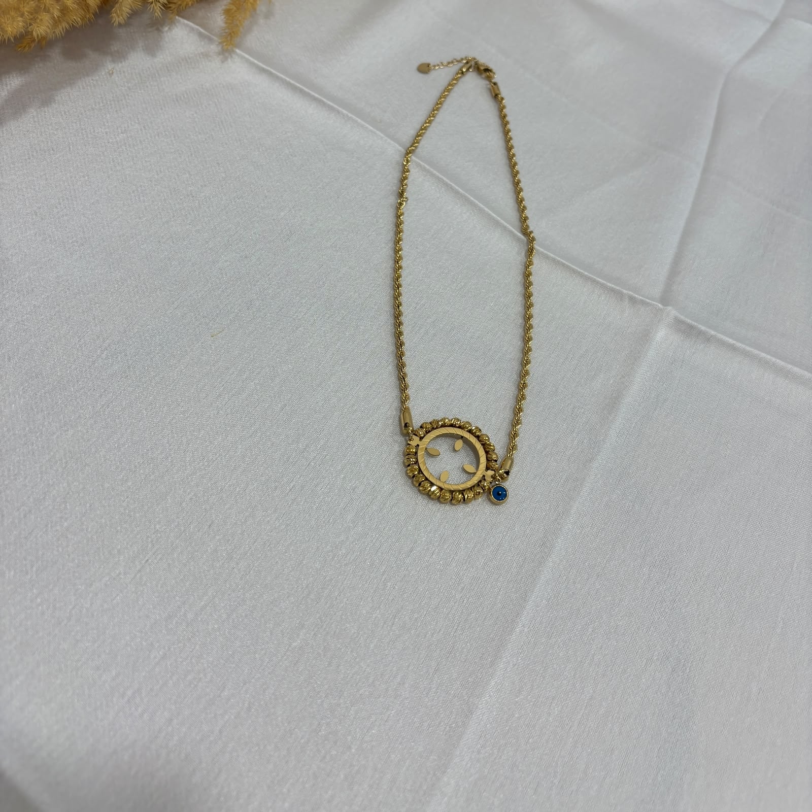 DORİKA MODEL ÇEYREKLİK KOLYE